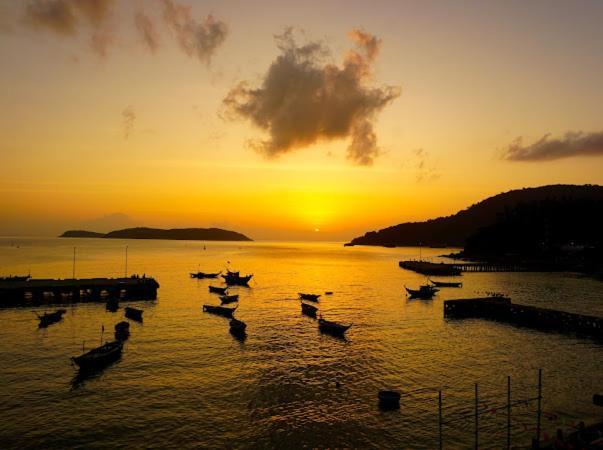 Cham'S Corner Lookout Homestay & Restaurant Tân Hiệ エクステリア 写真