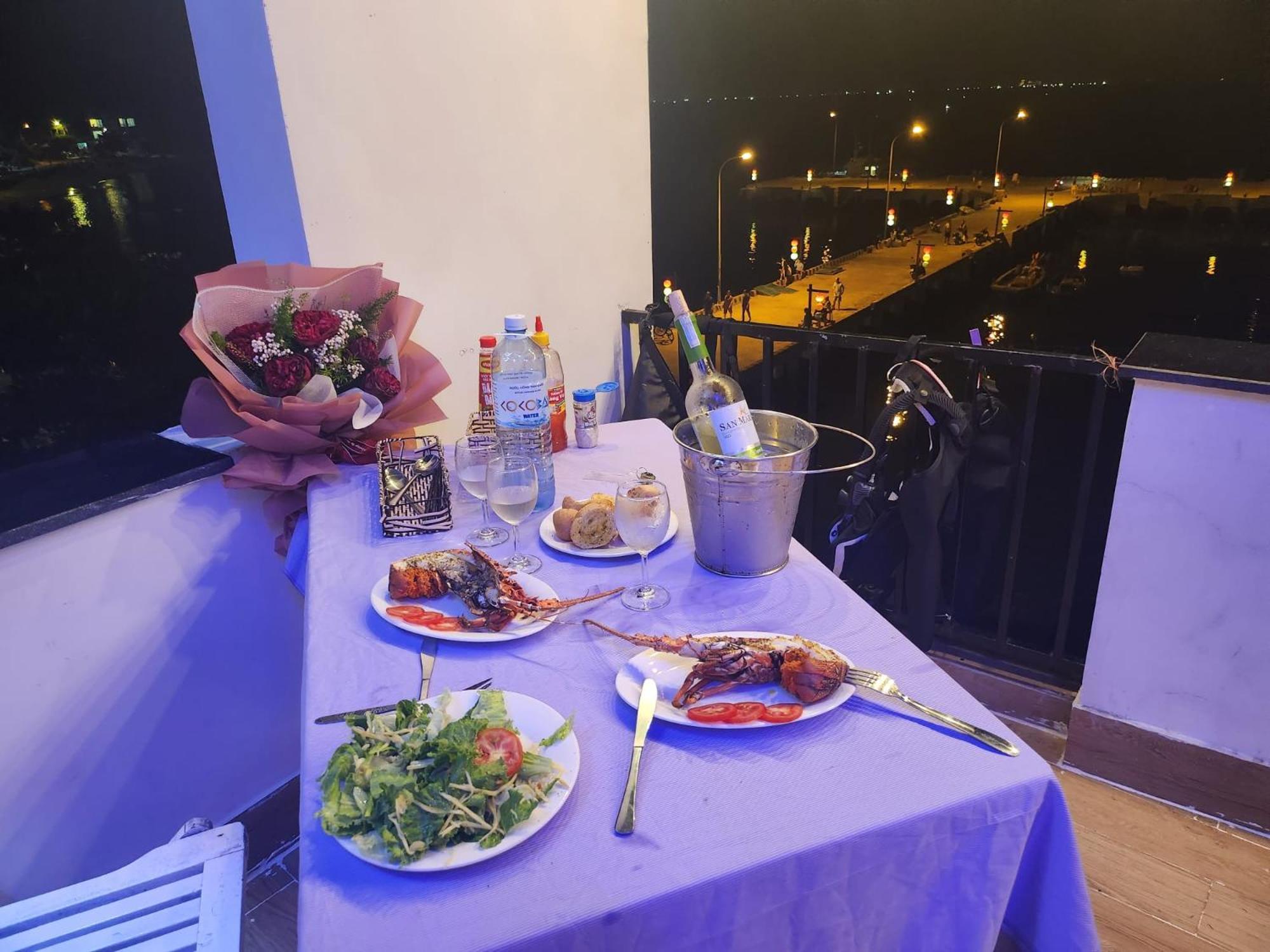 Cham'S Corner Lookout Homestay & Restaurant Tân Hiệ エクステリア 写真